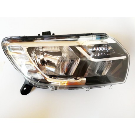 Far Dacia Logan Sandero 2 Facelift dreapta 260105925R Renault