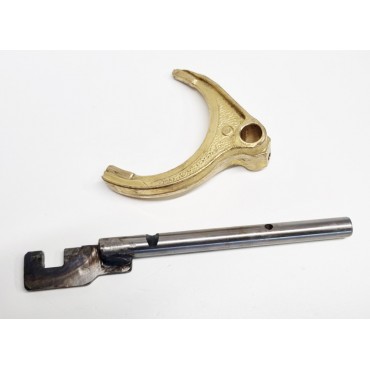 Ax ambreiaj cu furca 4 trepte Dacia 1310 1410 6001540418